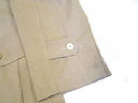 Летняя куртка удлиненная светло-бежевого цвета для толстых