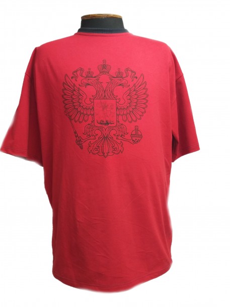 Футболка большого размера с гербом россии красного цвета